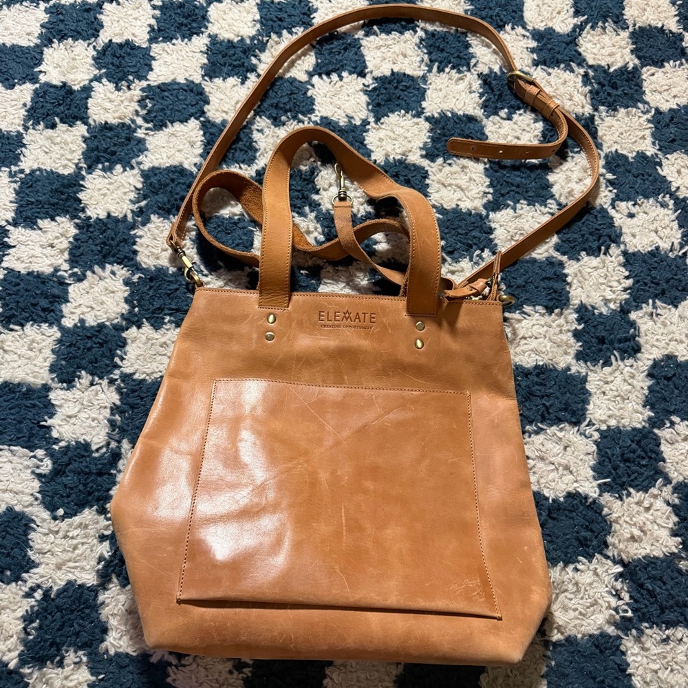Elevate Bucket Bag Tote - Color Camel